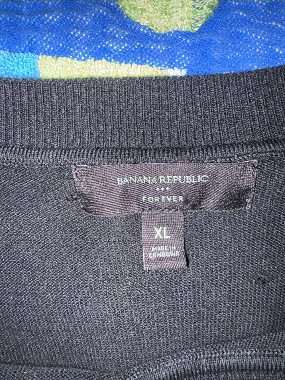Banana Republic clean crew